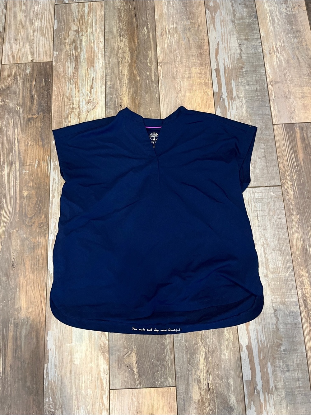 Healing Hands Women's Navy Short-Sleeve V-Neck Scrub Top